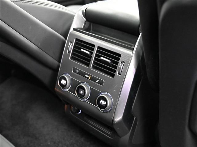 2018 LAND Rover RANGE ROVER SPORT thumbnail 18
