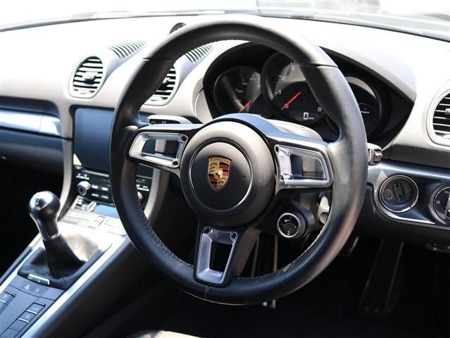 صورة مصغرة 15 لـ 2021 Porsche 718 CAYMAN