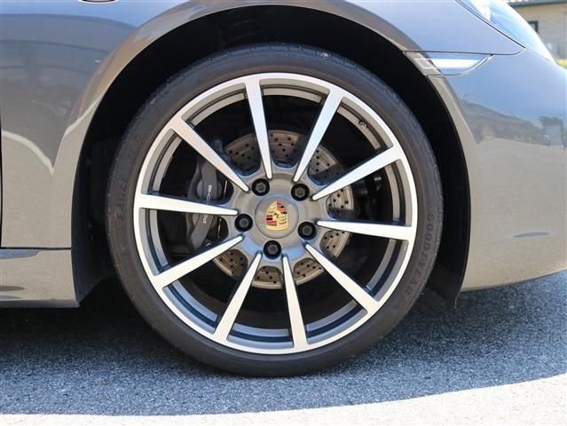 صورة مصغرة 7 لـ 2021 Porsche 718 CAYMAN