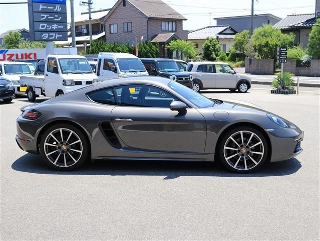صورة مصغرة 5 لـ 2021 Porsche 718 CAYMAN