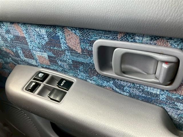 صورة مصغرة 13 لـ 1996 Nissan MARCH