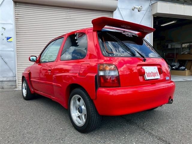 1996 Nissan MARCH 照片 5