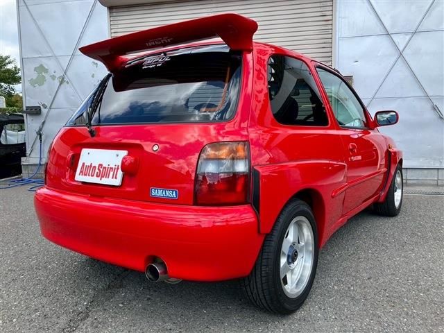 1996 Nissan MARCH 照片 4