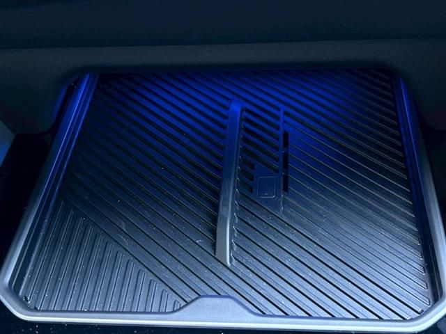 2025 BMW M5 — миниатюра 24