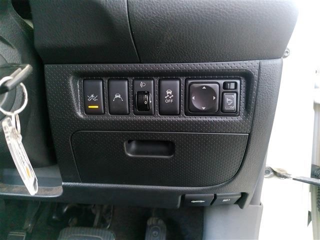 صورة مصغرة 16 لـ 2018 Nissan NV150AD