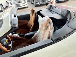 2025 Ferrari ROMA 缩略图 11
