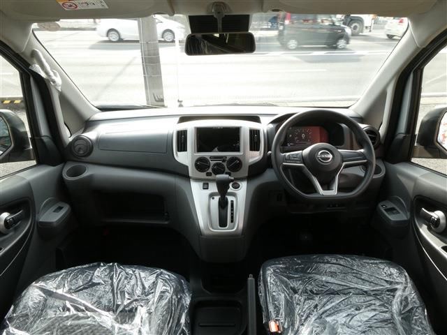 2026 Nissan NV200VANETTE WAGON — миниатюра 26