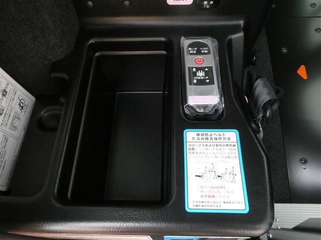 2026 Nissan NV200VANETTE WAGON 照片 7