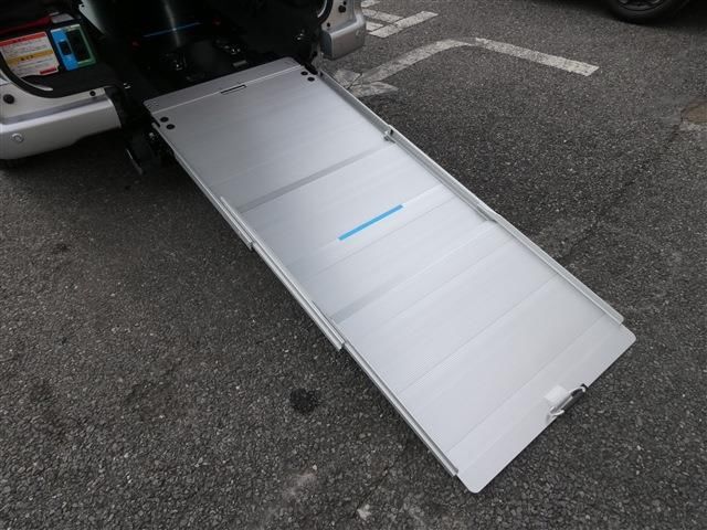 2026 Nissan NV200VANETTE WAGON 照片 6