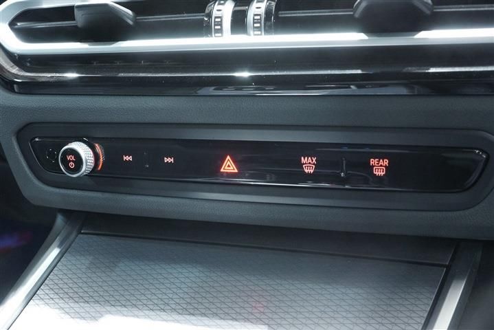 2024 BMW 3 SERIES 缩略图 22