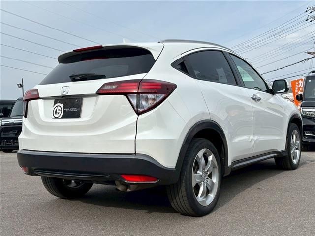 صورة 4 لـ 2013 Honda VEZEL