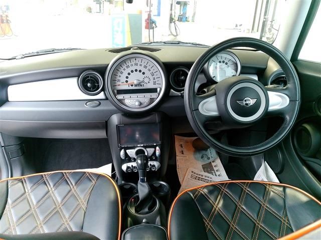 2009 MINI CLUBMAN — миниатюра 9