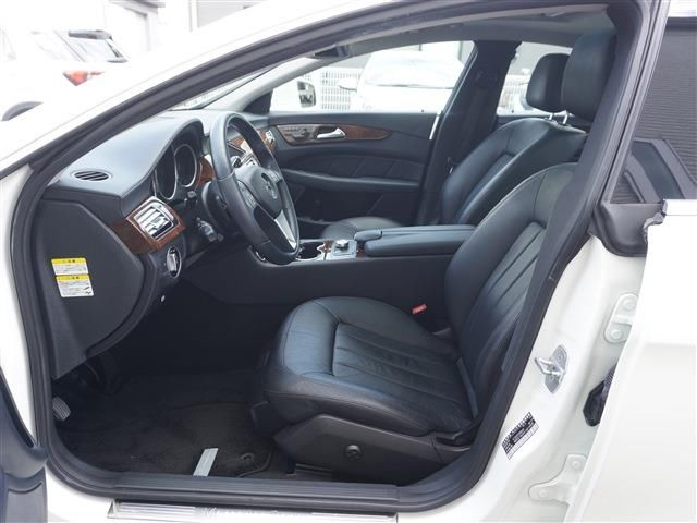 2011 Mercedes-BENZ CLS — миниатюра 10