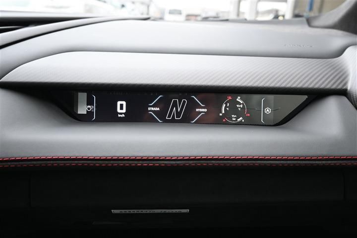 صورة مصغرة 17 لـ 2024 Lamborghini REVUELTO