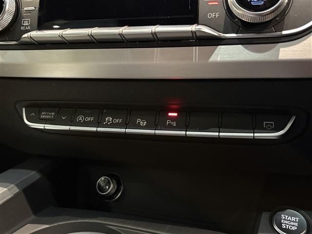 صورة مصغرة 25 لـ 2016 AUDI A4 AVANT