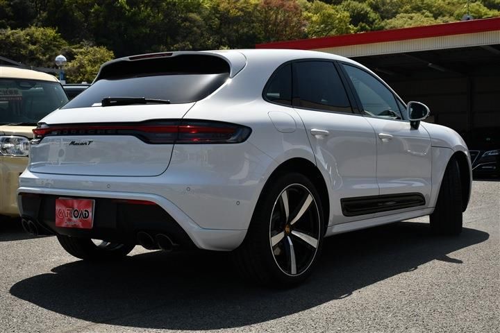 2025 Porsche MACAN — миниатюра 27