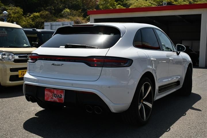 2025 Porsche MACAN — миниатюра 8