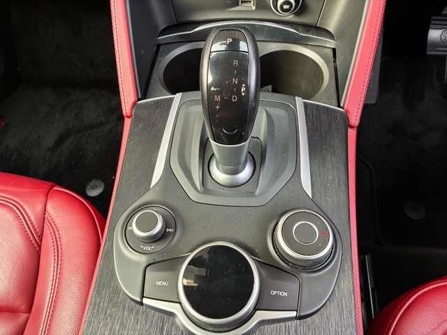 صورة مصغرة 21 لـ 2020 ALFA Romeo STELVIO