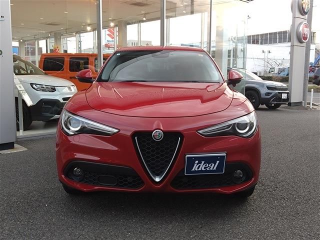 صورة مصغرة 2 لـ 2020 ALFA Romeo STELVIO