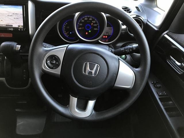 2012 Honda N-BOX CUSTOM — миниатюра 18