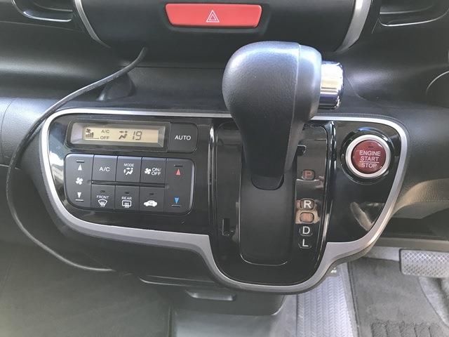 2012 Honda N-BOX CUSTOM — миниатюра 23