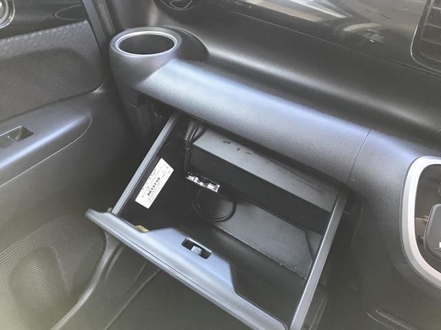 2012 Honda N-BOX CUSTOM — миниатюра 26