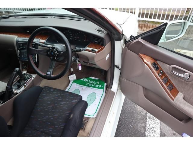1999 Nissan LAUREL 缩略图 11