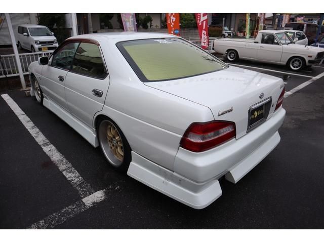 1999 Nissan LAUREL 缩略图 6