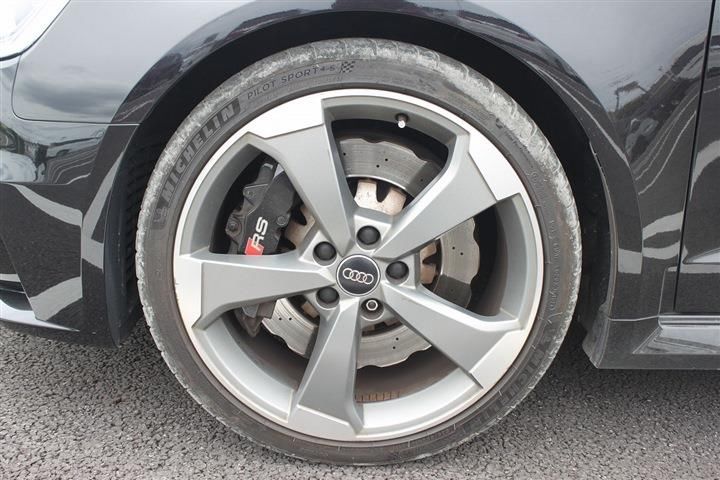 صورة مصغرة 30 لـ 2015 AUDI RS3 SPORTBACK