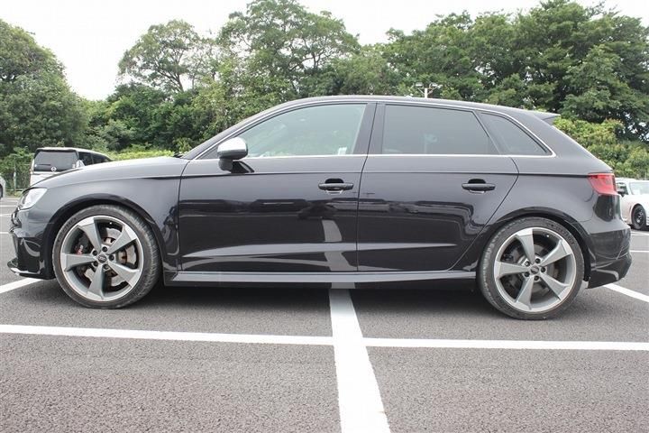 صورة 10 لـ 2015 AUDI RS3 SPORTBACK