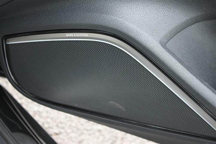 صورة 4 لـ 2015 AUDI RS3 SPORTBACK
