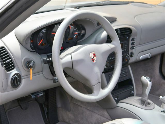 صورة مصغرة 25 لـ 2003 Porsche 911