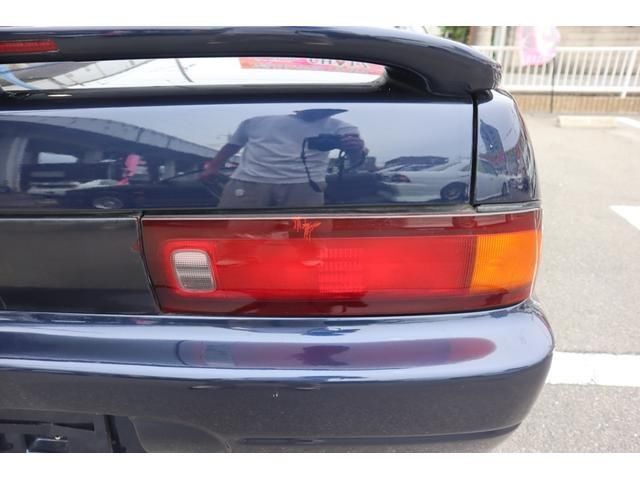 صورة مصغرة 25 لـ 1990 Nissan CEFIRO