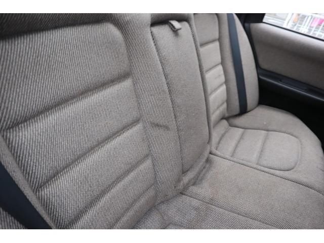 صورة مصغرة 30 لـ 1990 Nissan CEFIRO