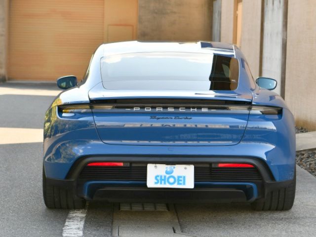 2021 Porsche TAYCAN 缩略图 8