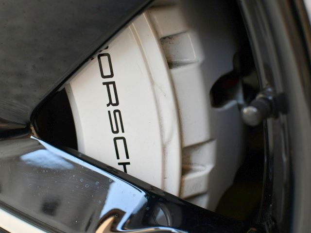 2021 Porsche TAYCAN 缩略图 6
