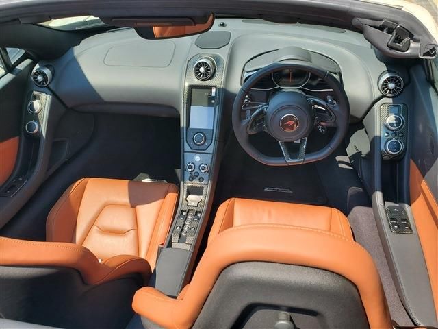 صورة مصغرة 13 لـ 2013 Mclaren MP4-12C SPIDER