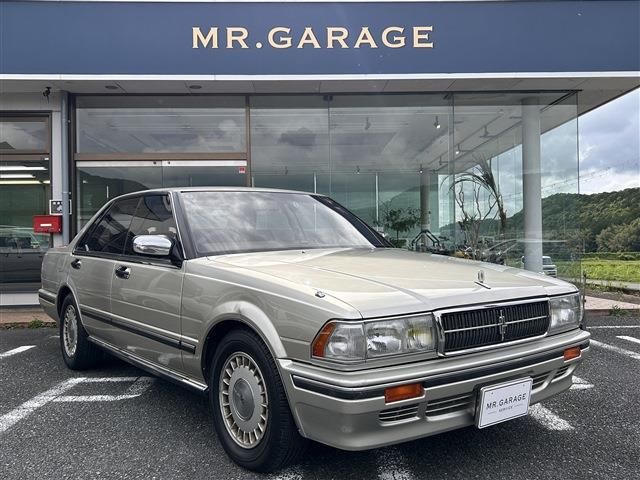 1990 Nissan CEDRIC 照片 1