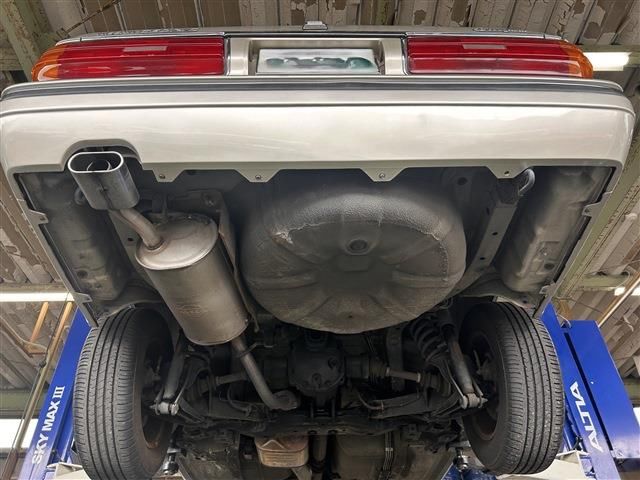 1990 Nissan CEDRIC 照片 9