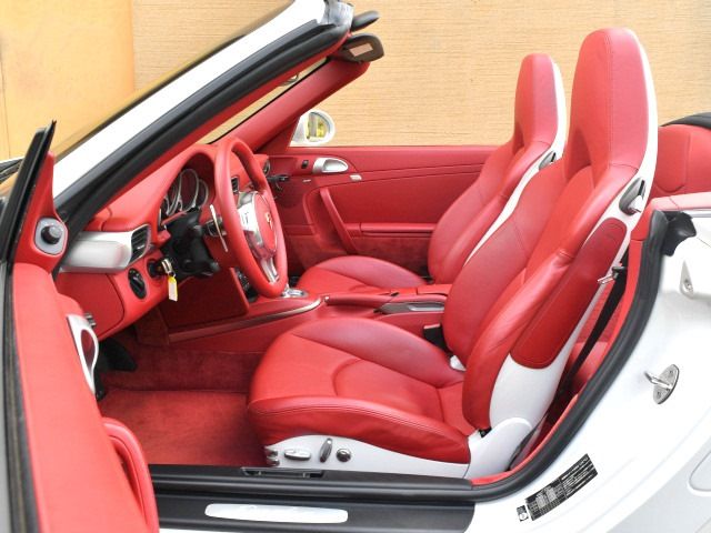 2010 Porsche 911 — миниатюра 13
