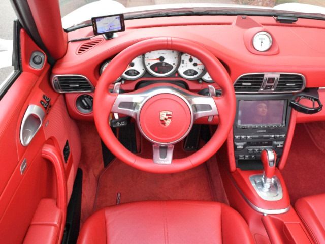 2010 Porsche 911 — миниатюра 12
