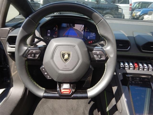 صورة مصغرة 12 لـ 2021 Lamborghini HURACAN