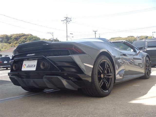 صورة مصغرة 11 لـ 2021 Lamborghini HURACAN
