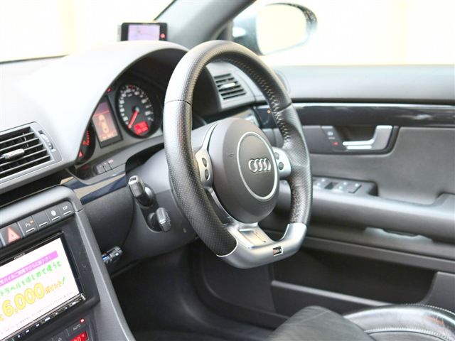 صورة مصغرة 26 لـ 2007 AUDI RS4 AVANT
