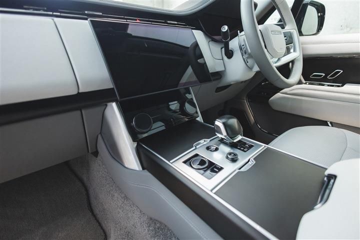 2023 LAND Rover RANGE ROVER — миниатюра 18