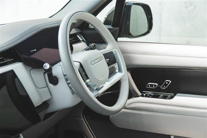 2023 LAND Rover RANGE ROVER — миниатюра 14