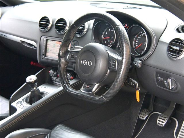 صورة مصغرة 15 لـ 2010 AUDI TT RS COUPE