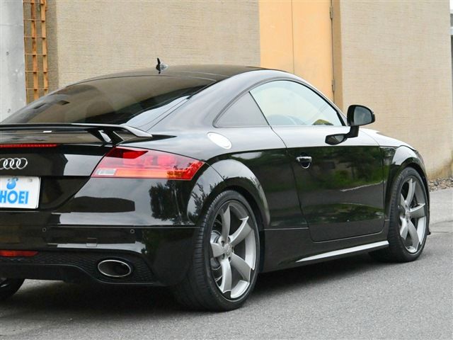 2010 AUDI TT RS COUPE 照片 8