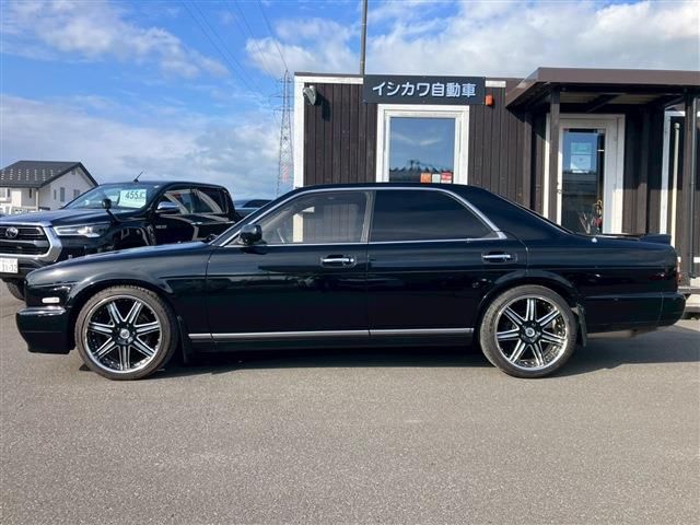 صورة مصغرة 13 لـ 1995 Nissan GLORIA