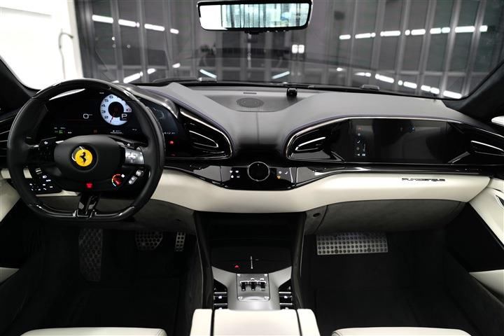 صورة مصغرة 18 لـ 2025 Ferrari PUROSANGUE